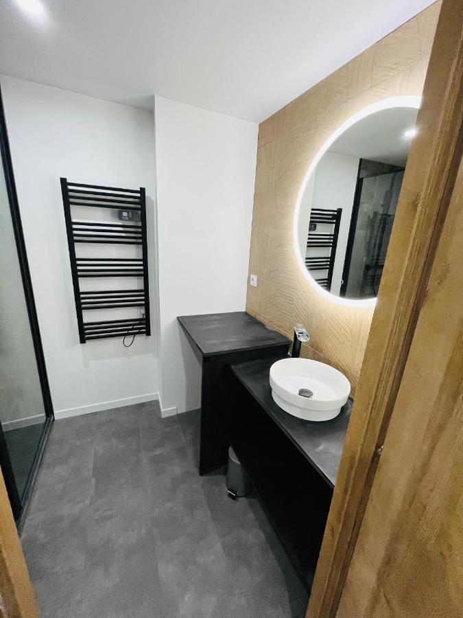 Charmante Maison En Pierre - Centre Ville - Plage Уистреам Екстериор снимка
